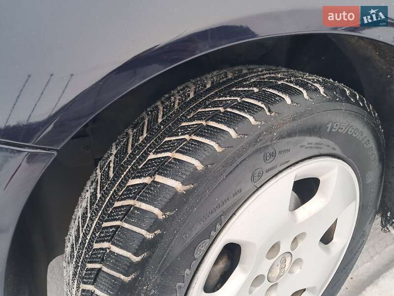 Хэтчбек Audi A3 2002 в Могилев-Подольске фото 17 Хэтчбек Audi A3 2002 в Могилев-Подольске