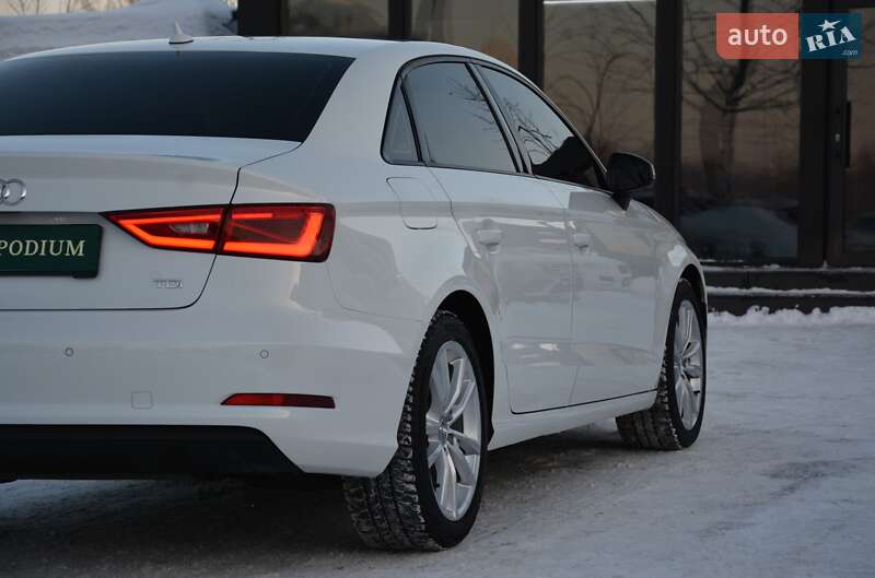 Седан Audi A3 2016 в Киеве фото 13 Седан Audi A3 2016 в Киеве