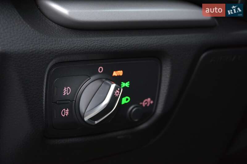 Седан Audi A3 2016 в Киеве фото 20 Седан Audi A3 2016 в Киеве