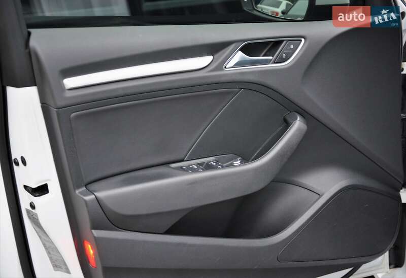 Седан Audi A3 2016 в Киеве фото 17 Седан Audi A3 2016 в Киеве