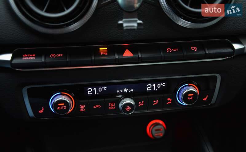 Седан Audi A3 2016 в Киеве фото 35 Седан Audi A3 2016 в Киеве
