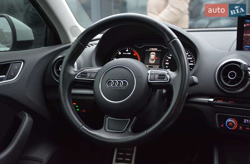 Седан Audi A3 2016 в Киеве фото 23 Седан Audi A3 2016 в Киеве