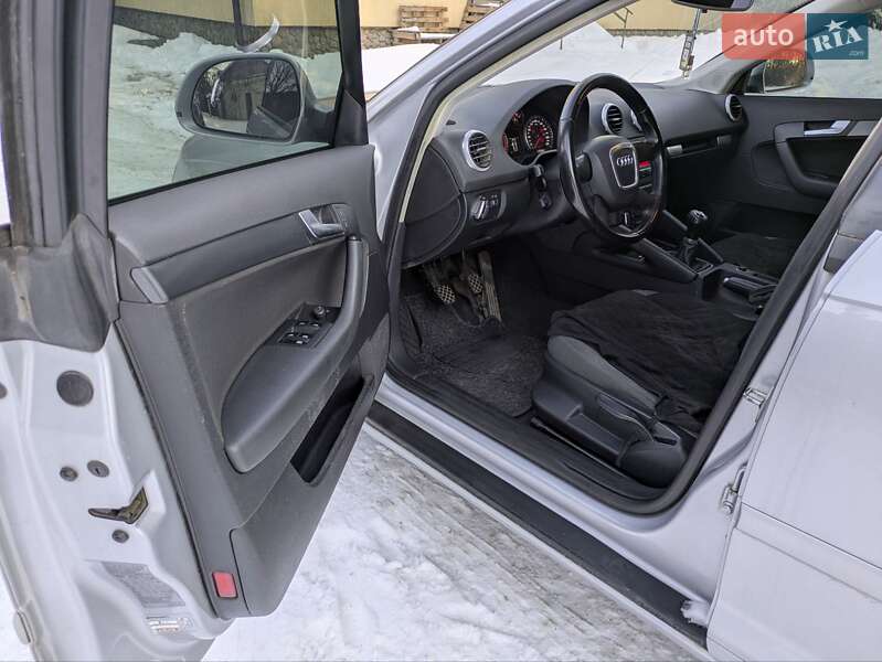 Хэтчбек Audi A3 2009 в Львове фото 12 Хэтчбек Audi A3 2009 в Львове