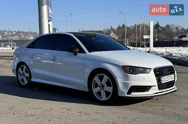 Седан Audi A3 2015 в Черкасах