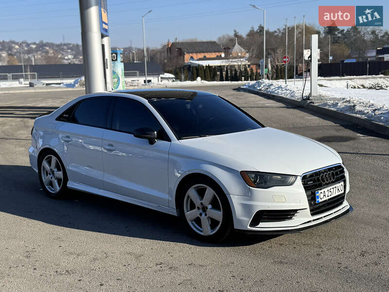 Седан Audi A3 2015 в Черкассах