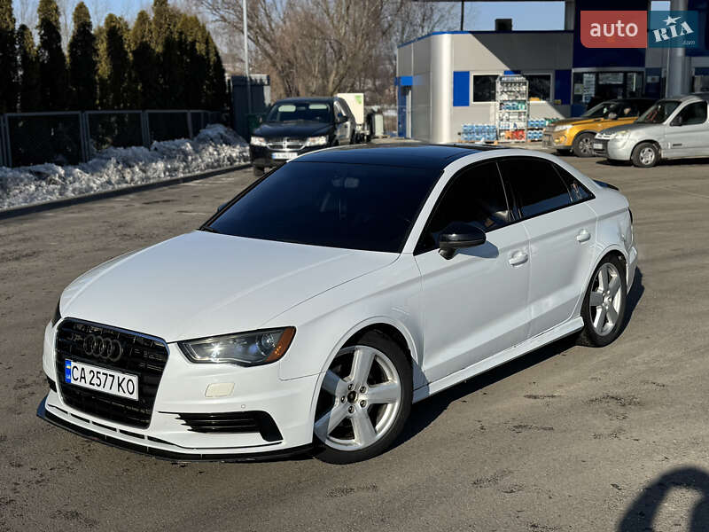 Седан Audi A3 2015 в Черкассах