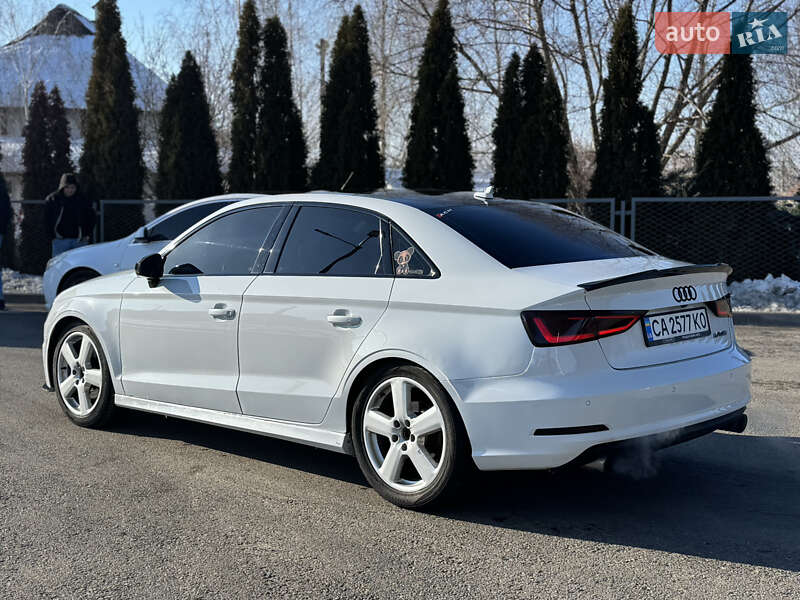 Седан Audi A3 2015 в Черкассах