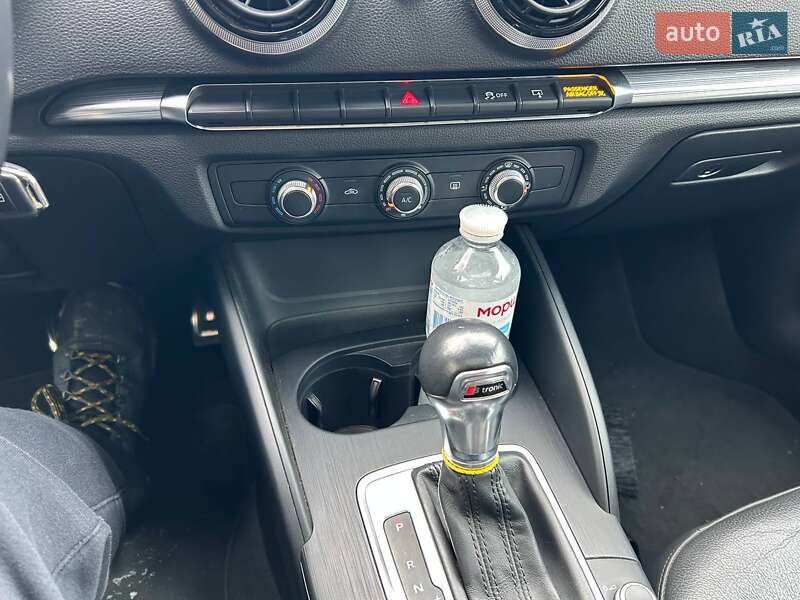 Седан Audi A3 2014 в Києві