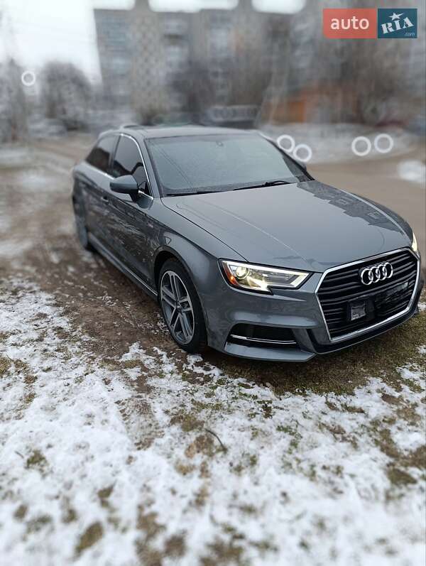 Седан Audi A3 2018 в Кропивницком фото 11 Седан Audi A3 2018 в Кропивницком