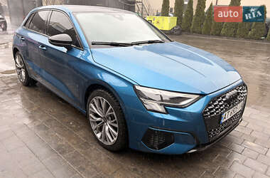 Хэтчбек Audi A3 2021 в Ивано-Франковске