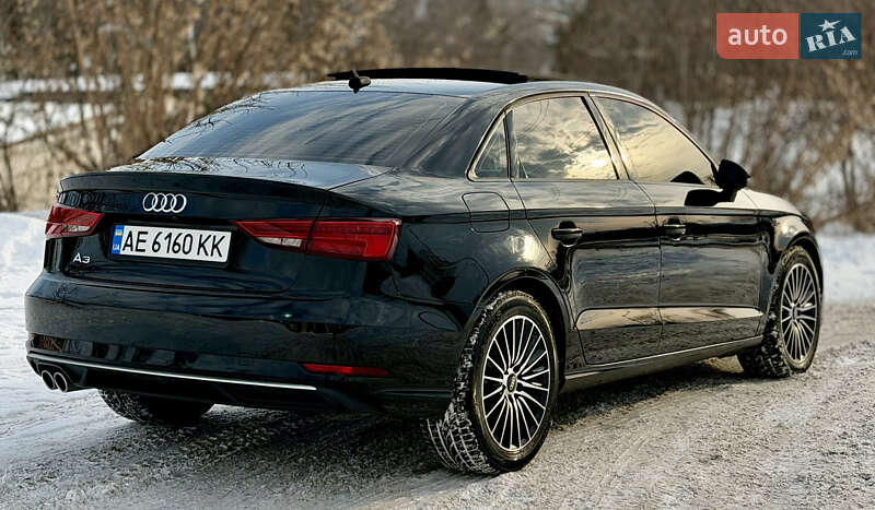 Седан Audi A3 2016 в Запоріжжі фото 12 Седан Audi A3 2016 в Запоріжжі