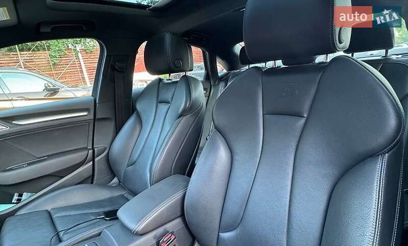Седан Audi A3 2019 в Львове