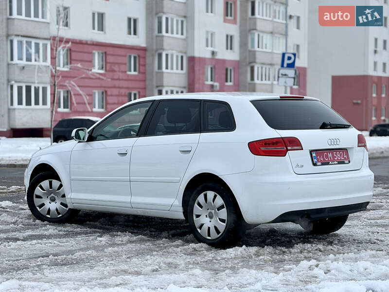 Хэтчбек Audi A3 2010 в Виннице