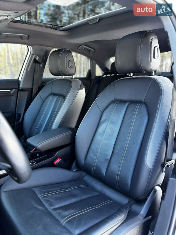 Седан Audi A3 2023 в Барышевке