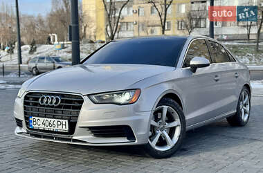 Седан Audi A3 2014 в Днепре