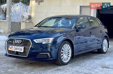 Хэтчбек Audi A3 2016 в Львове