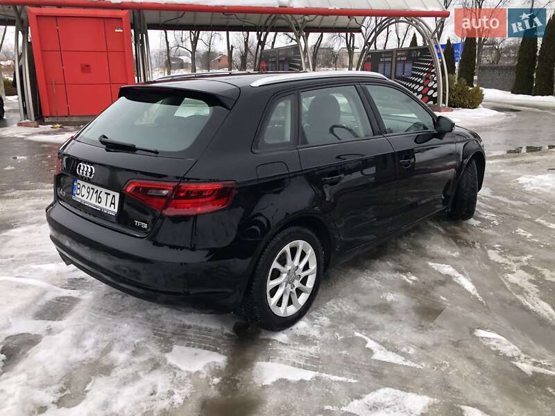 Хетчбек Audi A3 2013 в Самборі