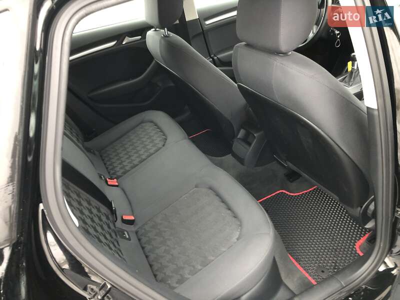 Хетчбек Audi A3 2013 в Самборі