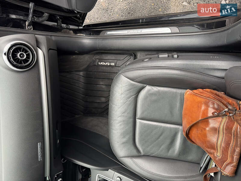 Хэтчбек Audi A3 2016 в Запорожье