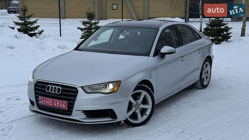 Седан Audi A3 2015 в Луцьку