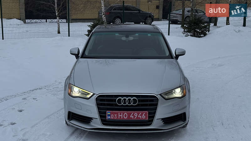 Седан Audi A3 2015 в Луцьку