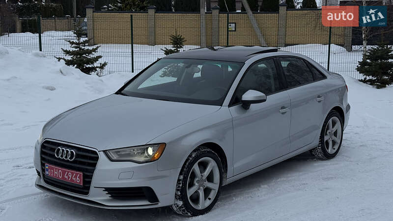 Седан Audi A3 2015 в Луцьку