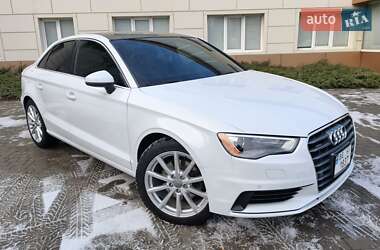 Седан Audi A3 2015 в Миколаєві