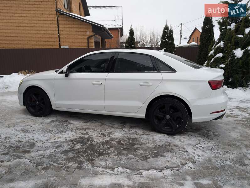 Седан Audi A3 2017 в Вінниці