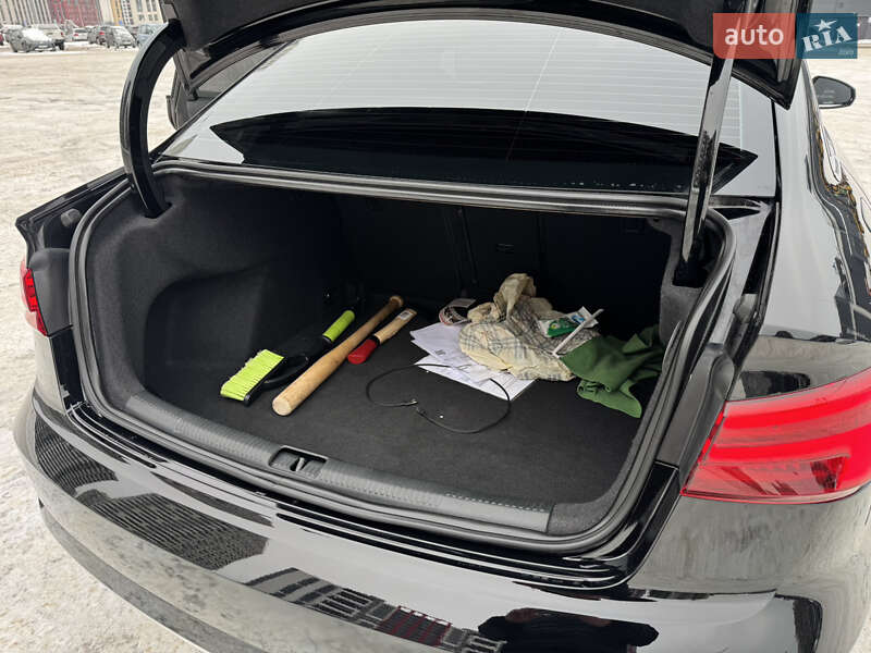 Седан Audi A3 2019 в Киеве фото 46 Седан Audi A3 2019 в Киеве