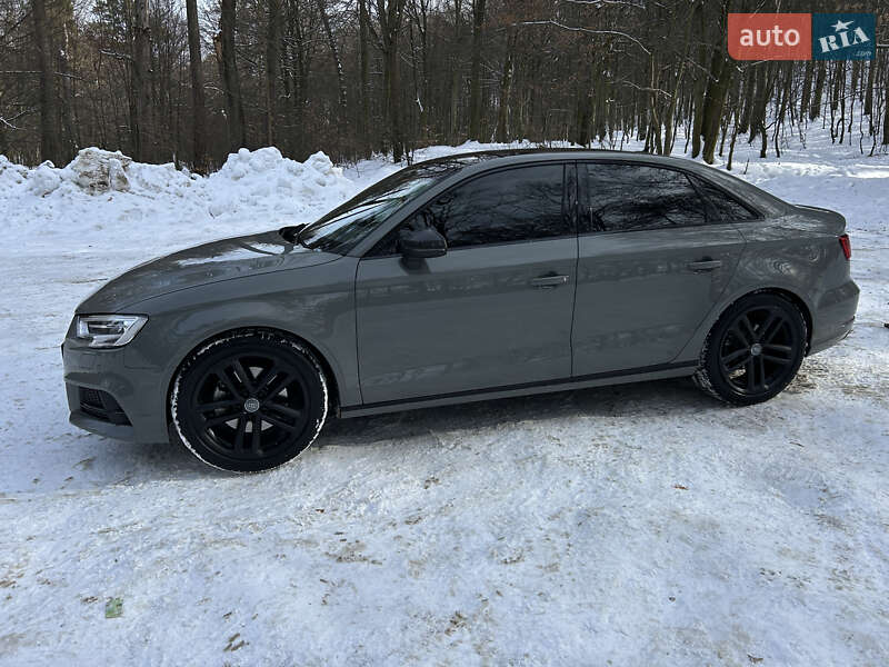 Седан Audi A3 2020 в Львові
