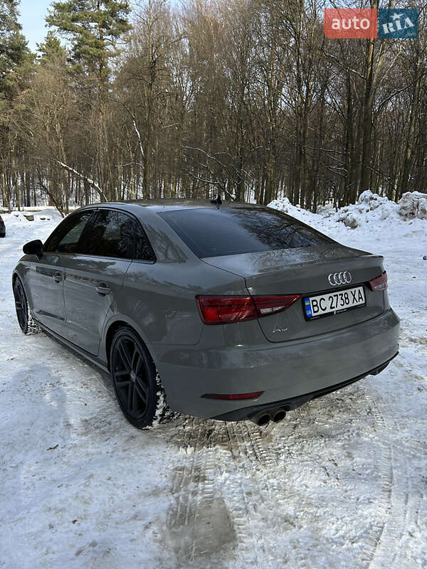 Седан Audi A3 2020 в Львові