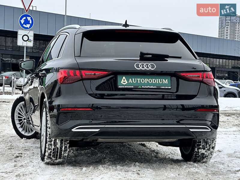Хетчбек Audi A3 2021 в Києві