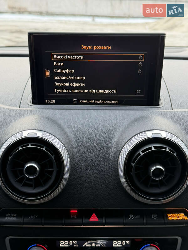 Хэтчбек Audi A3 2018 в Киеве