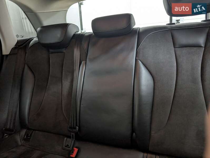 Хэтчбек Audi A3 2016 в Борщеве