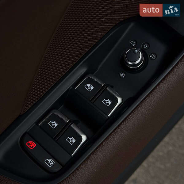 Седан Audi A3 2016 в Днепре