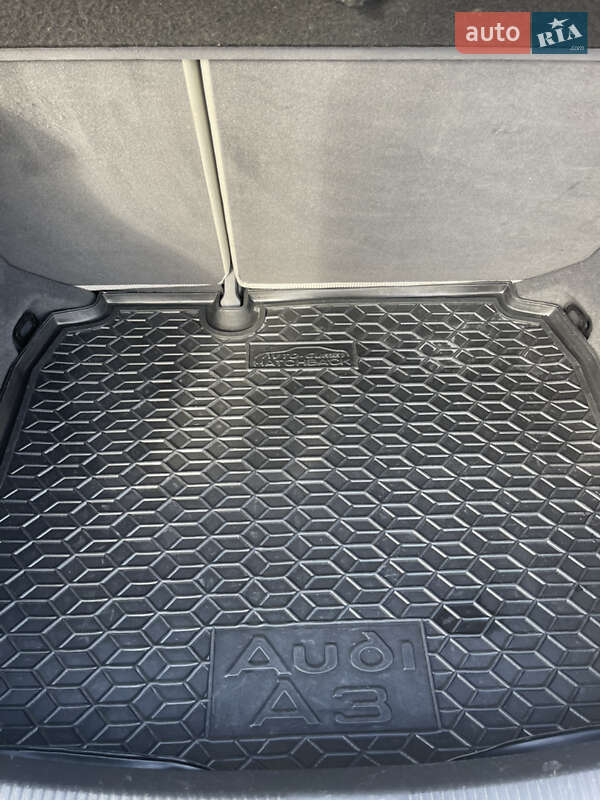 Хэтчбек Audi A3 2004 в Сваляве фото 30 Хэтчбек Audi A3 2004 в Сваляве