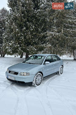 Хетчбек Audi A3 2001 в Луцьку