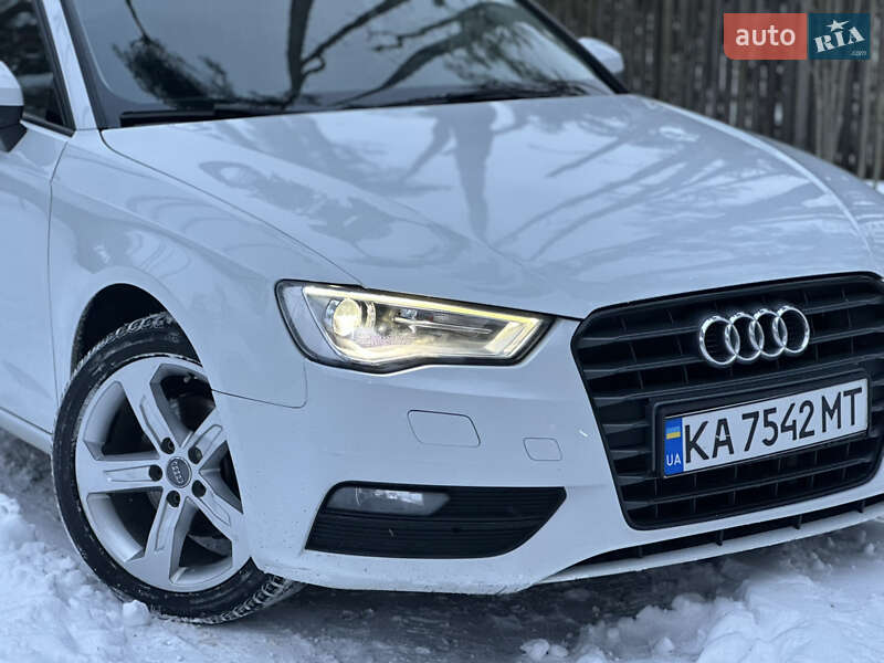 Хэтчбек Audi A3 2015 в Киеве фото 7 Хэтчбек Audi A3 2015 в Киеве