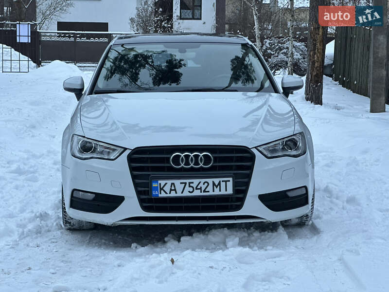 Хэтчбек Audi A3 2015 в Киеве фото 12 Хэтчбек Audi A3 2015 в Киеве