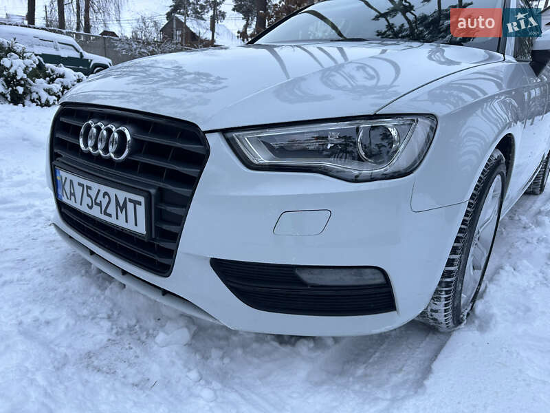 Хэтчбек Audi A3 2015 в Киеве фото 23 Хэтчбек Audi A3 2015 в Киеве