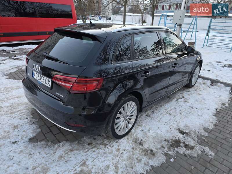 Хэтчбек Audi A3 2017 в Ковеле