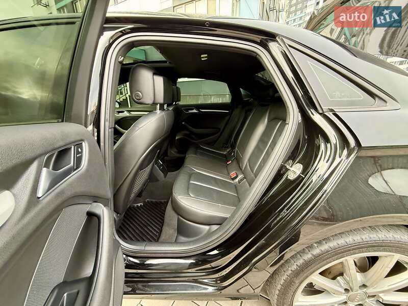 Седан Audi A3 2016 в Одессе