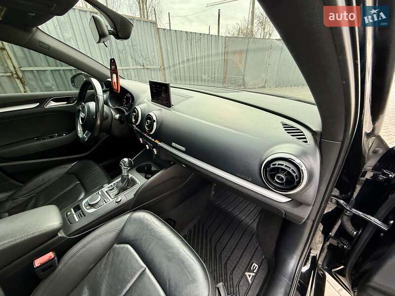 Седан Audi A3 2016 в Одессе