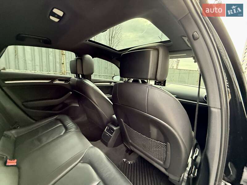 Седан Audi A3 2016 в Одессе