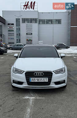 Седан Audi A3 2015 в Києві