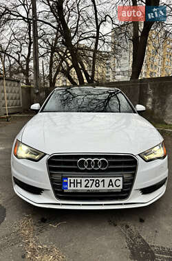 Седан Audi A3 2015 в Одессе
