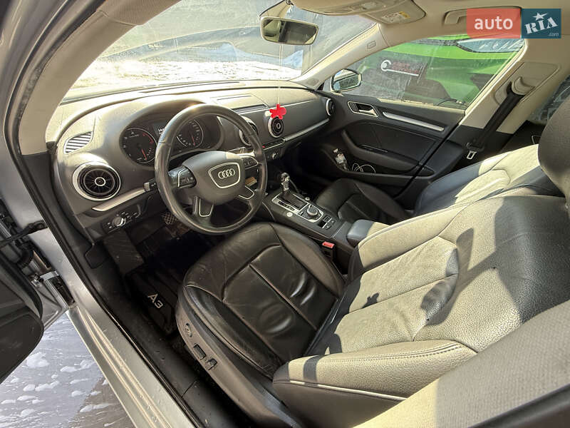 Хэтчбек Audi A3 2015 в Киеве