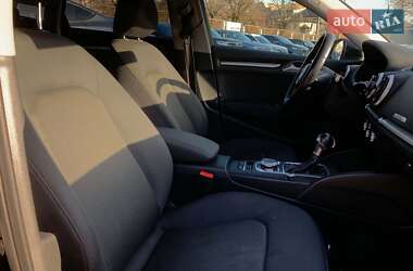 Хэтчбек Audi A3 2016 в Виннице