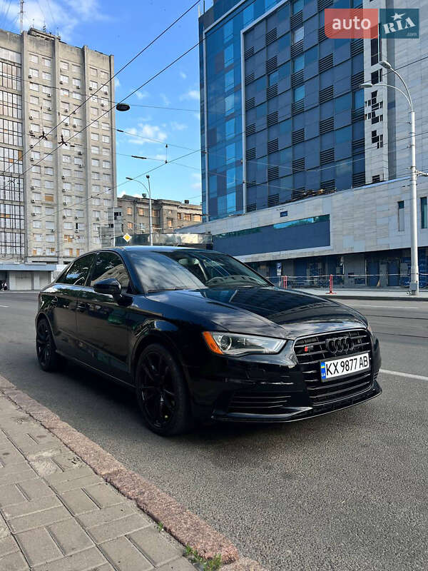 Седан Audi A3 2014 в Харькове