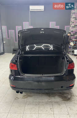 Седан Audi A3 2015 в Житомирі